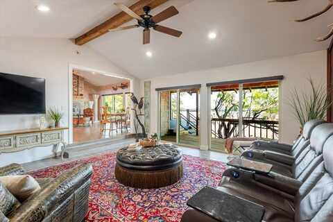 1015 Mesquite Ridge, Leakey, TX 76449