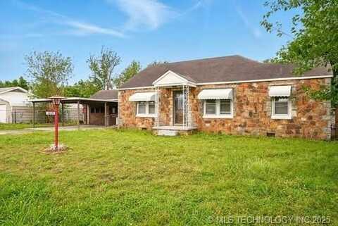 1435 E Oak Street, Cushing, OK 74023