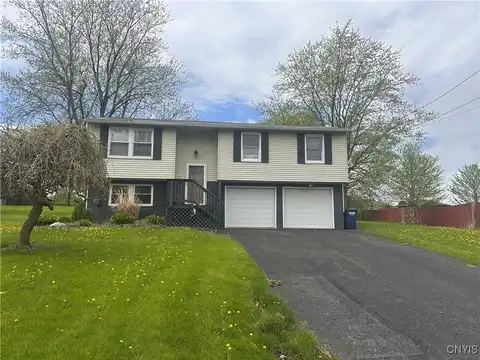 123 Farwood Drive, Van Buren Pt, NY 13027