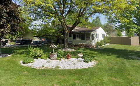 9489 Bygone Drive, Cicero, NY 13029