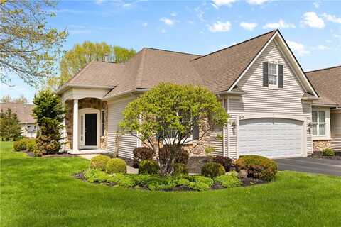 1040 Chapelhill Drive, Victor, NY 14564