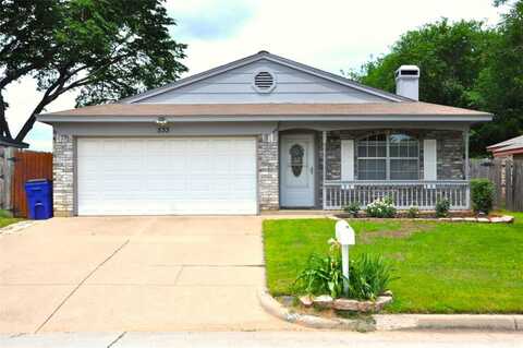 533 Mockingbird Drive, Mansfield, TX 76063