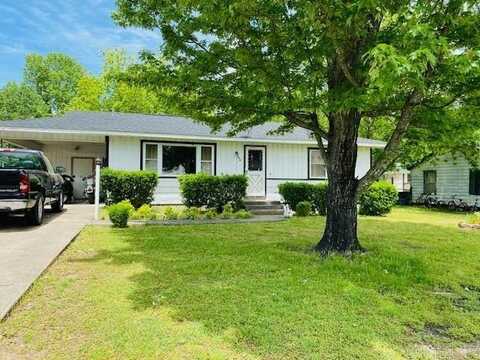 709 Sampson Avenue, Mena, AR 71953