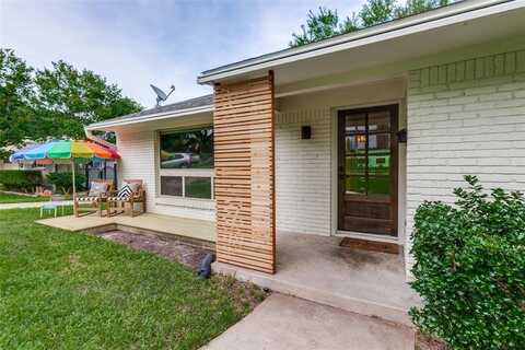 6918 Blackwood Drive, Dallas, TX 75231