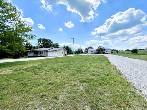 820 Autumnwood Road, Ash Flat, AR 72513
