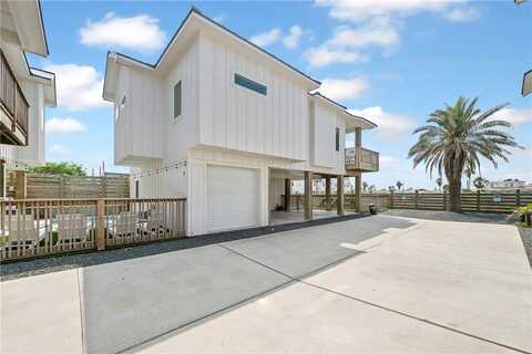 524 S 12th Street, Port Aransas, TX 78373