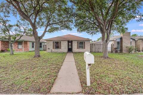 109 Misty Ln, Aransas Pass, TX 78336