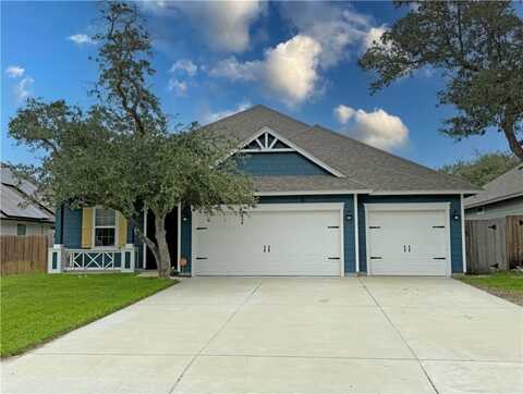 146 Norwood Oaks Drive, Rockport, TX 78382
