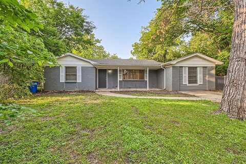 7805 Whitney Drive, White Settlement, TX 76108
