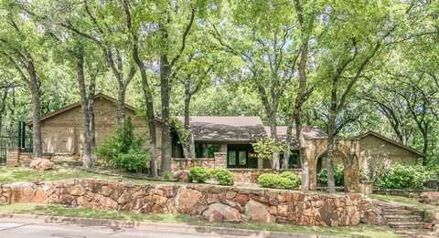 1201 Riverview Drive, Arlington, TX 76012