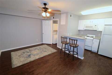 9831 Walnut Street, Dallas, TX 75243