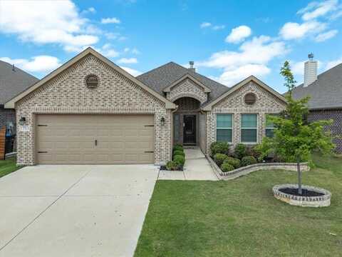 1713 Victoria Drive, Fort Worth, TX 76131