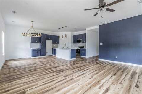 1014 Trinity Street, Cleburne, TX 76031