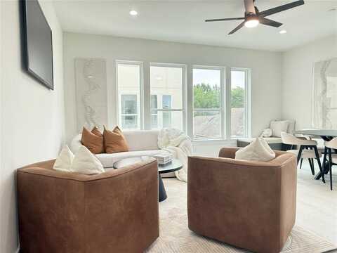 7207 Mohawk Drive, Dallas, TX 75235