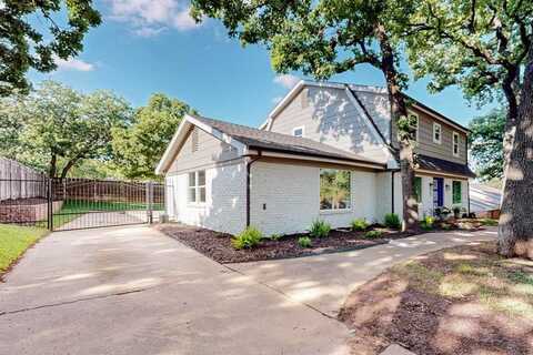 53 Devonshire Drive, Bedford, TX 76021
