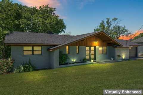 80 Bayside Circle, Gainesville, TX 76240