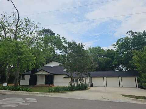 211 Hickory Lane, Weatherford, TX 76086