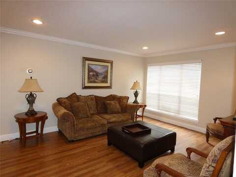 10534 Stone Canyon Road, Dallas, TX 75230