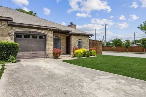 1623 19th Street, Plano, TX 75074