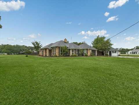 8886 Karen Lane, Terrell, TX 75160