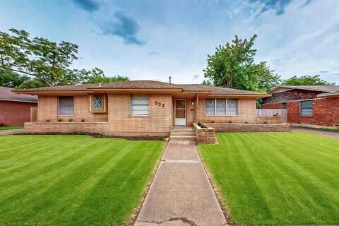 532 Donlee Road, Lancaster, TX 75134