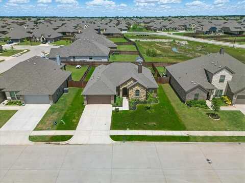 1607 Wagon Wheel Way, Krum, TX 76249