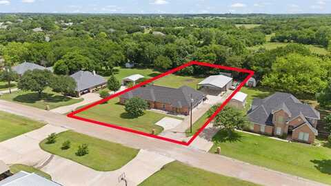 2521 Trail Tree Court, Burleson, TX 76028