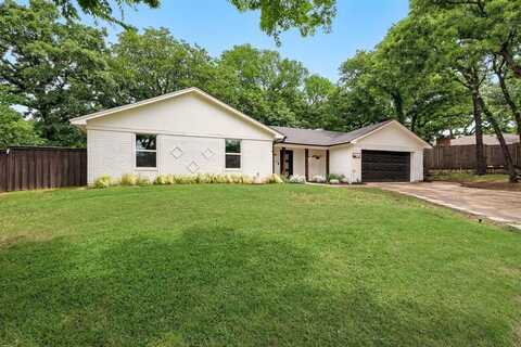 2924 Spring Oaks Court, Bedford, TX 76021