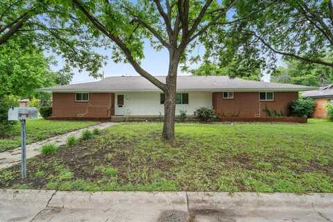 320 Adell Street, White Settlement, TX 76108