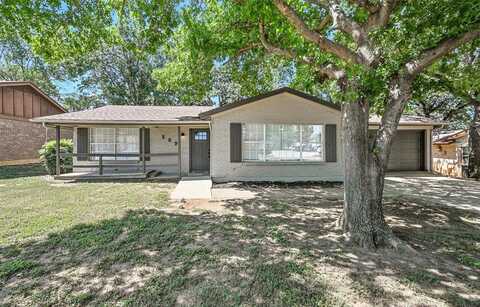 809 W Redbud Drive, Hurst, TX 76053