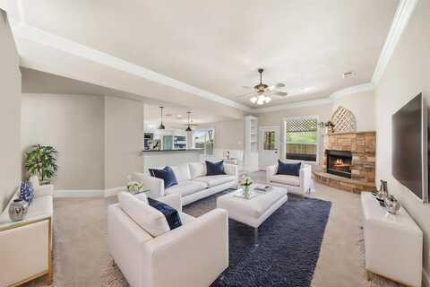 816 Ridgecrest Court, Aubrey, TX 76227