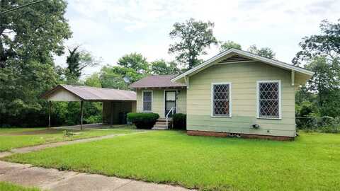 214 Walnut Street, Hughes Springs, TX 75656