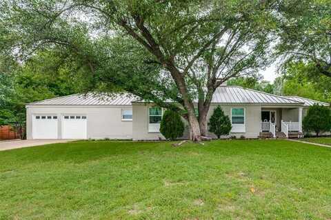 6740 Fortune Road, Fort Worth, TX 76116