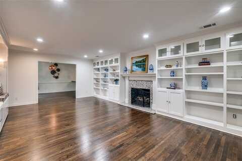 6740 Fortune Road, Fort Worth, TX 76116