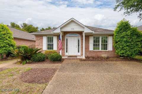 405 Mansfield Parkway, Morehead City, NC 28557