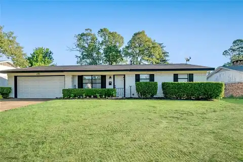 2725 Hubbard Street, Paris, TX 75460