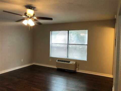 701 W Sycamore Street, Denton, TX 76201