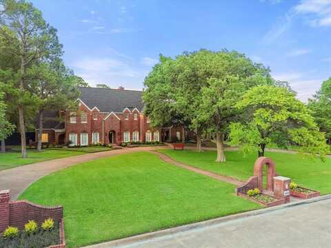 1402 Plantation Drive, Southlake, TX 76092