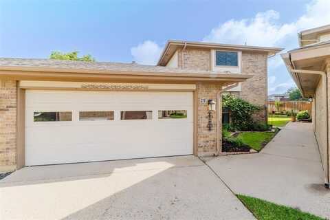 29 Rockwood Circle, Bedford, TX 76021