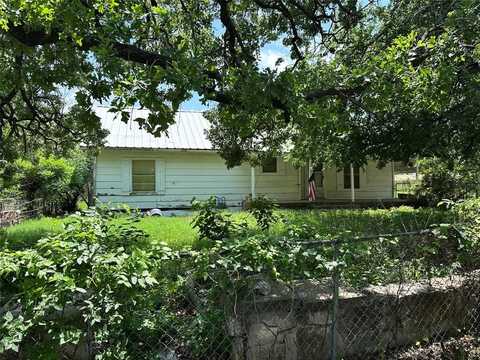 1306 N Austin Street, Comanche, TX 76442
