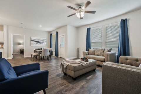 15720 Redgrave Drive, Fort Worth, TX 76247