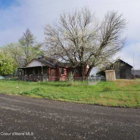 10 3rd Street, Fernwood, ID 83830