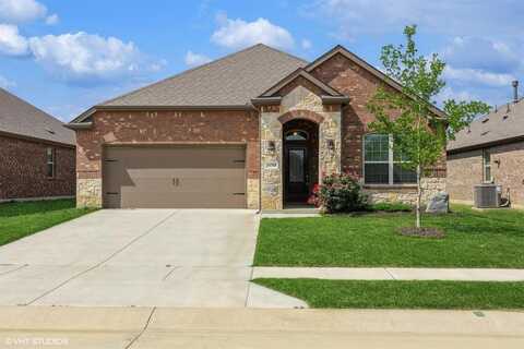 10709 Klondike Lane, Aubrey, TX 76227