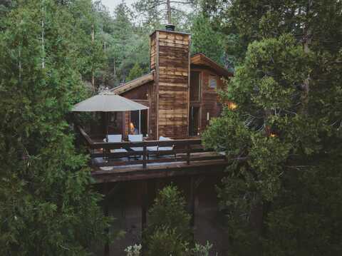 24561 Lakeview Drive, Idyllwild, CA 92549