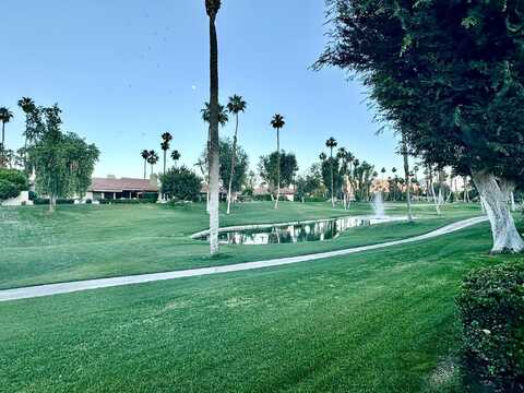 134 Las Lomas, Palm Desert, CA 92260