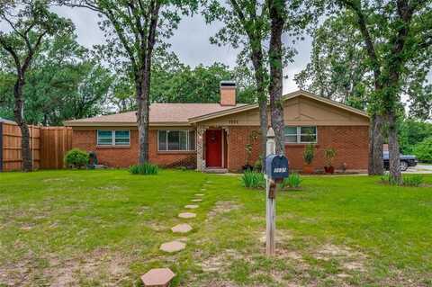 7037 Crabtree Lane, North Richland Hills, TX 76182