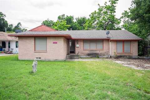 2114 Blake Avenue, Dallas, TX 75228