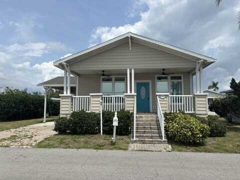 3610 Aachen Street, Sarasota, FL 34234