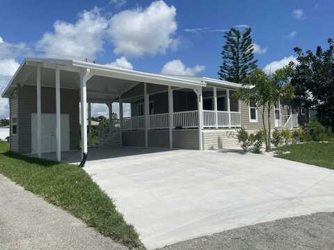 990 Orinoco Avenue, #533, Venice, FL 34285