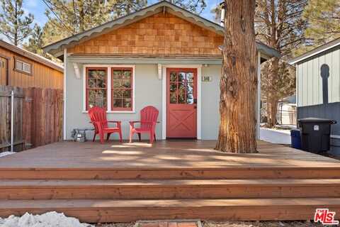548 Spruce Ln, Sugarloaf, CA 92386